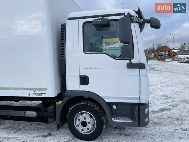 Білий МАН TGL, об'ємом двигуна 4.6 л та пробігом 320 тис. км за 27000 $, фото 13 на Automoto.ua