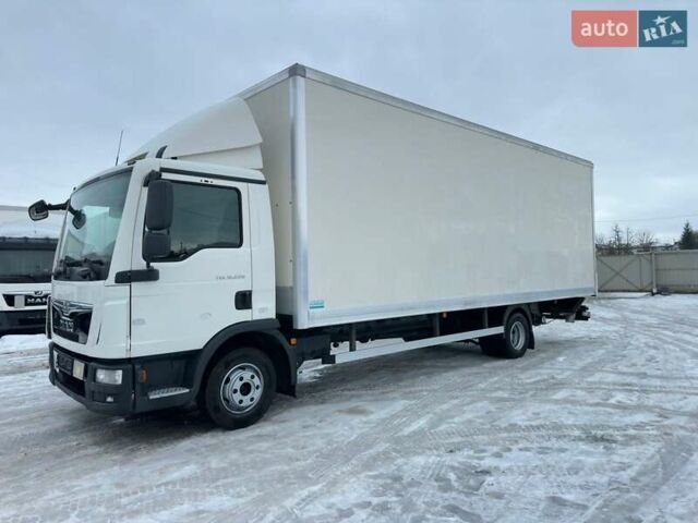 Белый МАН ТГЛ, объемом двигателя 4.6 л и пробегом 560 тыс. км за 28900 $, фото 1 на Automoto.ua