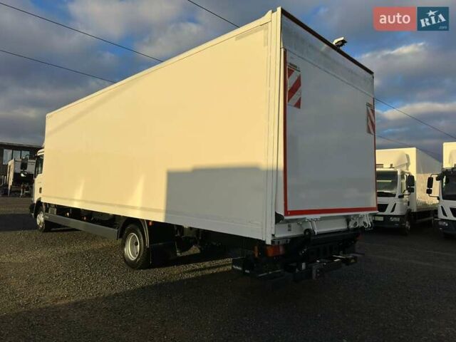 Белый МАН ТГЛ, объемом двигателя 4.6 л и пробегом 317 тыс. км за 48900 $, фото 2 на Automoto.ua