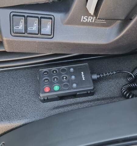 Белый МАН ТГЛ, объемом двигателя 4.58 л и пробегом 347 тыс. км за 42000 $, фото 12 на Automoto.ua