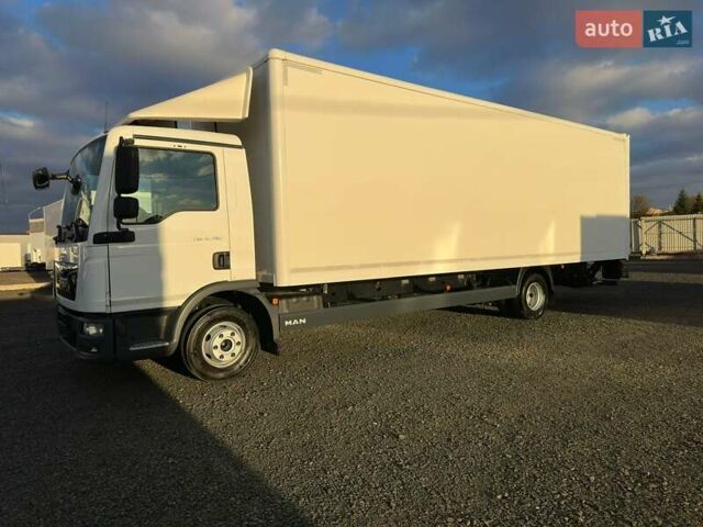 Белый МАН ТГЛ, объемом двигателя 4.6 л и пробегом 317 тыс. км за 48900 $, фото 3 на Automoto.ua