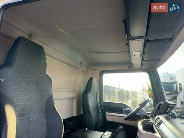 Белый МАН ТГЛ, объемом двигателя 4.6 л и пробегом 317 тыс. км за 48900 $, фото 5 на Automoto.ua