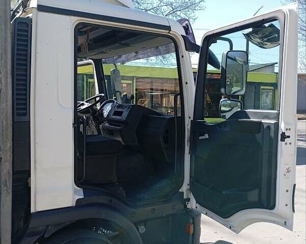Белый МАН ТГЛ, объемом двигателя 4.58 л и пробегом 579 тыс. км за 17500 $, фото 9 на Automoto.ua