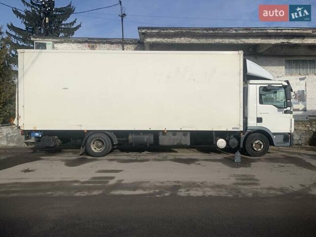 Белый МАН ТГЛ, объемом двигателя 4.6 л и пробегом 662 тыс. км за 21500 $, фото 10 на Automoto.ua