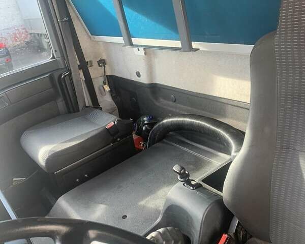 Белый МАН ТГЛ, объемом двигателя 4.6 л и пробегом 662 тыс. км за 19900 $, фото 1 на Automoto.ua