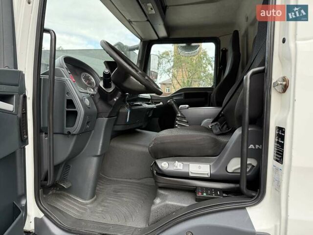 Белый МАН ТГЛ, объемом двигателя 4.6 л и пробегом 431 тыс. км за 32250 $, фото 22 на Automoto.ua