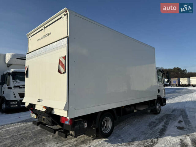 Белый МАН ТГЛ, объемом двигателя 4.6 л и пробегом 430 тыс. км за 24900 $, фото 3 на Automoto.ua