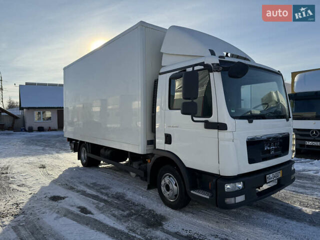 Белый МАН ТГЛ, объемом двигателя 4.6 л и пробегом 430 тыс. км за 24900 $, фото 2 на Automoto.ua
