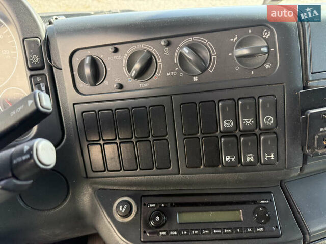 Белый МАН ТГЛ, объемом двигателя 4.6 л и пробегом 516 тыс. км за 32900 $, фото 6 на Automoto.ua