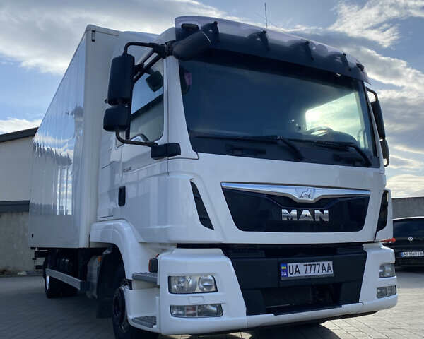 Белый МАН ТГЛ, объемом двигателя 4.58 л и пробегом 900 тыс. км за 21500 $, фото 4 на Automoto.ua