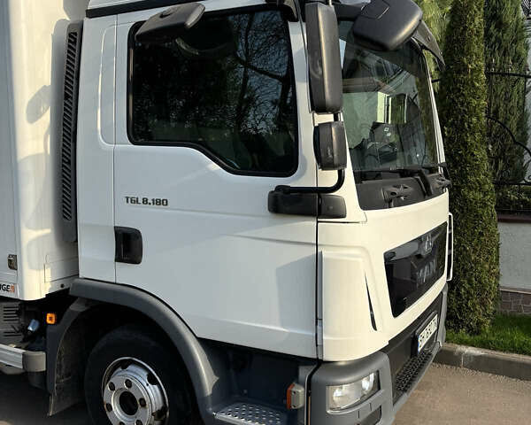 Белый МАН ТГЛ, объемом двигателя 4.58 л и пробегом 275 тыс. км за 35000 $, фото 1 на Automoto.ua