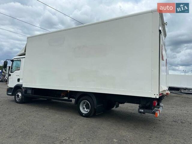 Белый МАН ТГЛ, объемом двигателя 4.6 л и пробегом 340 тыс. км за 28900 $, фото 8 на Automoto.ua