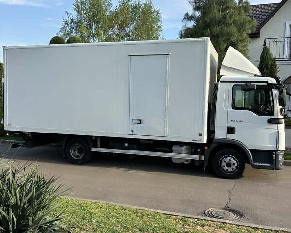 Белый МАН ТГЛ, объемом двигателя 4.58 л и пробегом 275 тыс. км за 35000 $, фото 3 на Automoto.ua