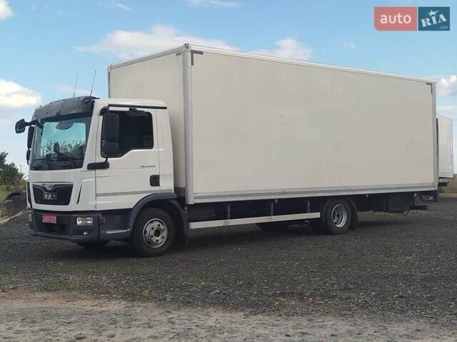 Белый МАН ТГЛ, объемом двигателя 4.6 л и пробегом 587 тыс. км за 26000 $, фото 1 на Automoto.ua