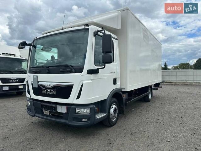 Белый МАН ТГЛ, объемом двигателя 4.6 л и пробегом 340 тыс. км за 28900 $, фото 5 на Automoto.ua