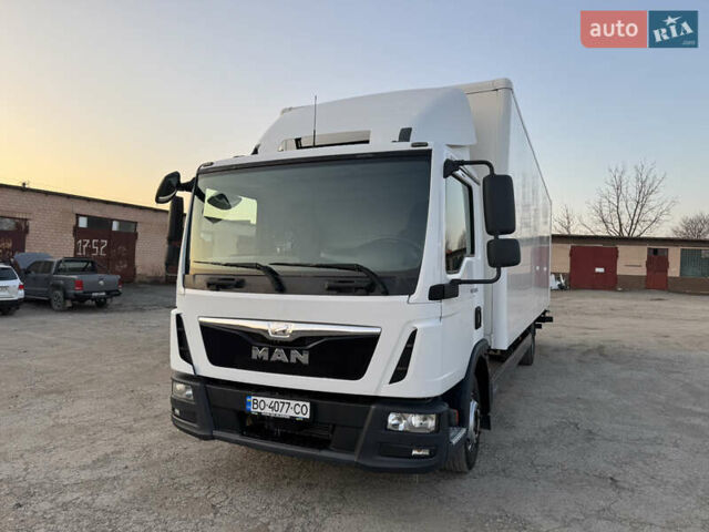 Белый МАН ТГЛ, объемом двигателя 4.58 л и пробегом 470 тыс. км за 33300 $, фото 3 на Automoto.ua