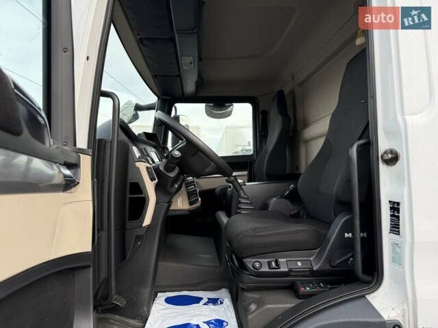 Белый МАН ТГЛ, объемом двигателя 4.6 л и пробегом 220 тыс. км за 38900 $, фото 11 на Automoto.ua