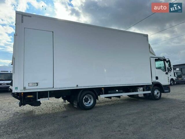 Белый МАН ТГЛ, объемом двигателя 4.6 л и пробегом 348 тыс. км за 35900 $, фото 12 на Automoto.ua