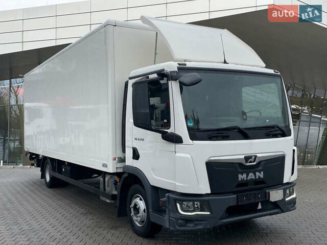 Белый МАН ТГЛ, объемом двигателя 0 л и пробегом 117 тыс. км за 93244 $, фото 2 на Automoto.ua