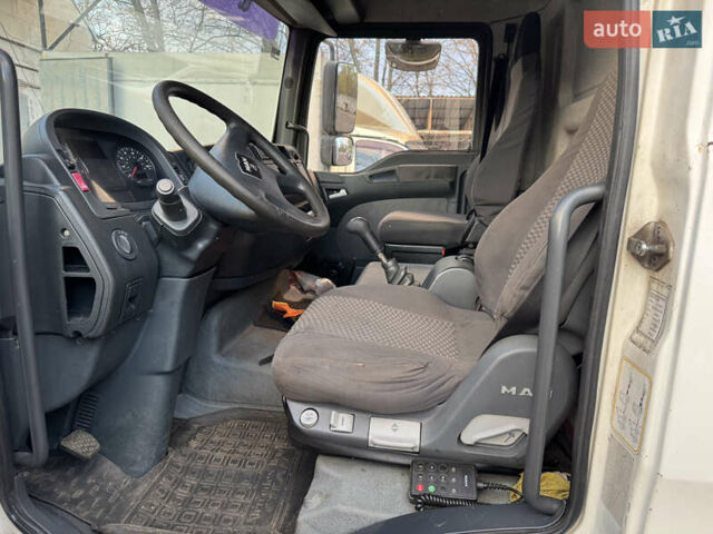 Білий МАН TGL, об'ємом двигуна 4.58 л та пробігом 762 тис. км за 28000 $, фото 18 на Automoto.ua