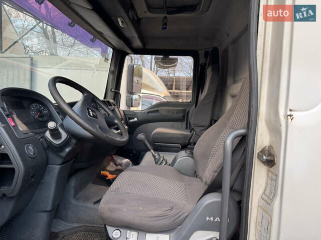 Білий МАН TGL, об'ємом двигуна 4.58 л та пробігом 762 тис. км за 28000 $, фото 17 на Automoto.ua