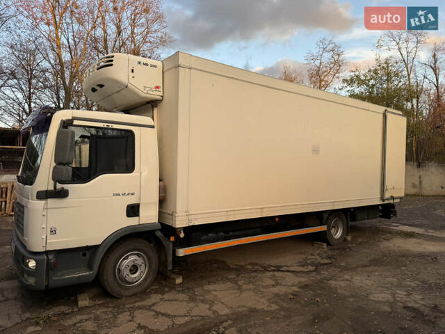 Білий МАН TGL, об'ємом двигуна 4.58 л та пробігом 762 тис. км за 28000 $, фото 2 на Automoto.ua