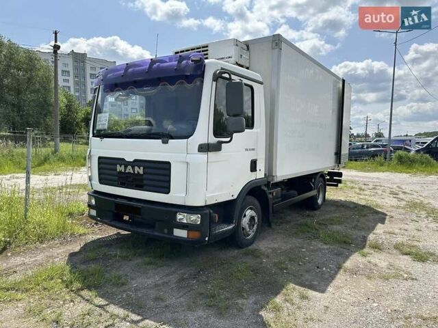 Белый МАН ТГЛ, объемом двигателя 4.58 л и пробегом 302 тыс. км за 20500 $, фото 1 на Automoto.ua