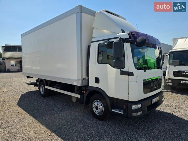Белый МАН ТГЛ, объемом двигателя 4.6 л и пробегом 420 тыс. км за 29700 $, фото 1 на Automoto.ua