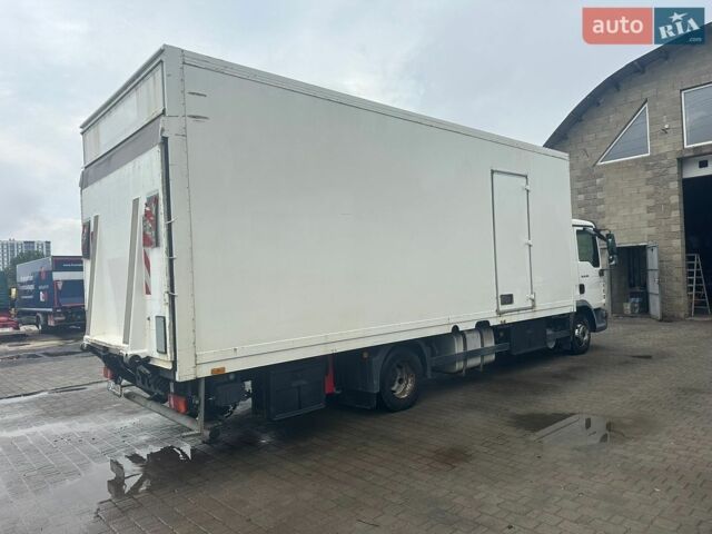 Белый МАН ТГЛ, объемом двигателя 4.6 л и пробегом 660 тыс. км за 25700 $, фото 5 на Automoto.ua