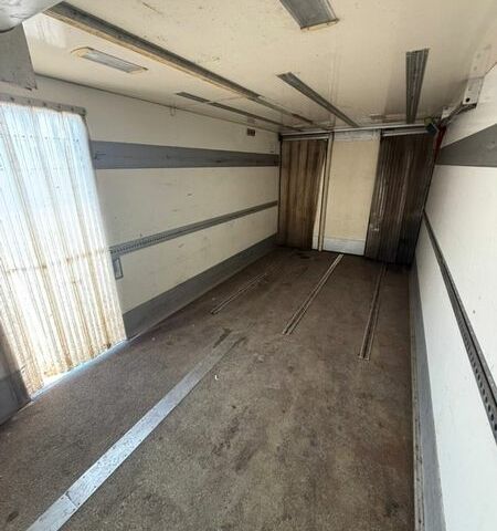 Белый МАН ТГЛ, объемом двигателя 4.6 л и пробегом 463 тыс. км за 22700 $, фото 18 на Automoto.ua