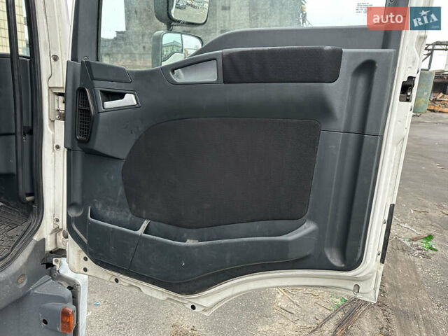 Белый МАН ТГЛ, объемом двигателя 4.58 л и пробегом 435 тыс. км за 22000 $, фото 21 на Automoto.ua