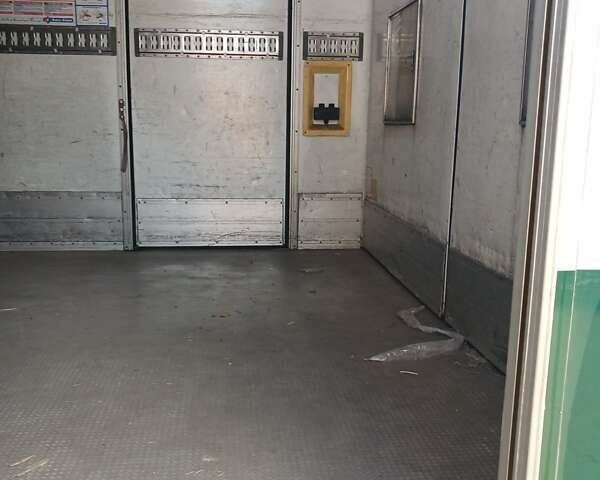 Белый МАН ТГЛ, объемом двигателя 4.58 л и пробегом 435 тыс. км за 24500 $, фото 2 на Automoto.ua