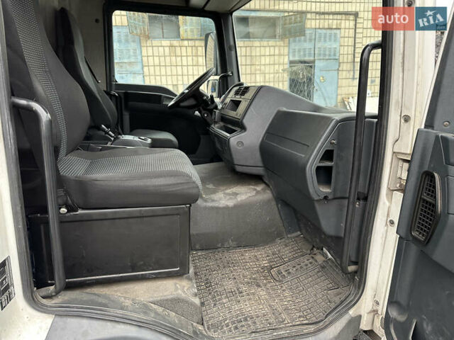 Белый МАН ТГЛ, объемом двигателя 4.58 л и пробегом 435 тыс. км за 22000 $, фото 22 на Automoto.ua