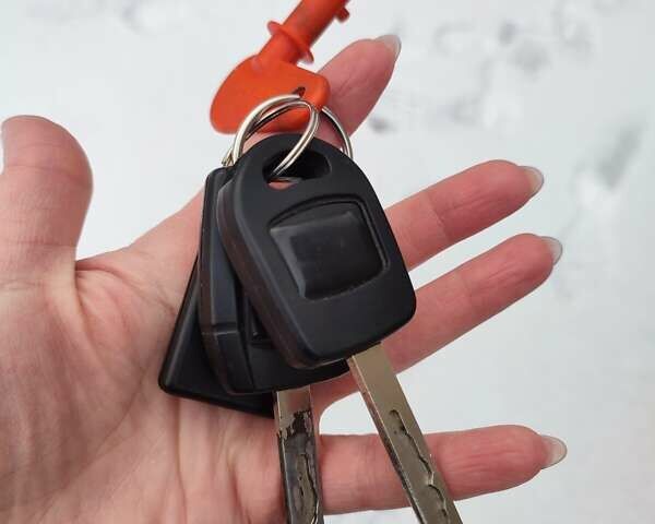 Білий МАН TGL, об'ємом двигуна 4.58 л та пробігом 460 тис. км за 26500 $, фото 31 на Automoto.ua