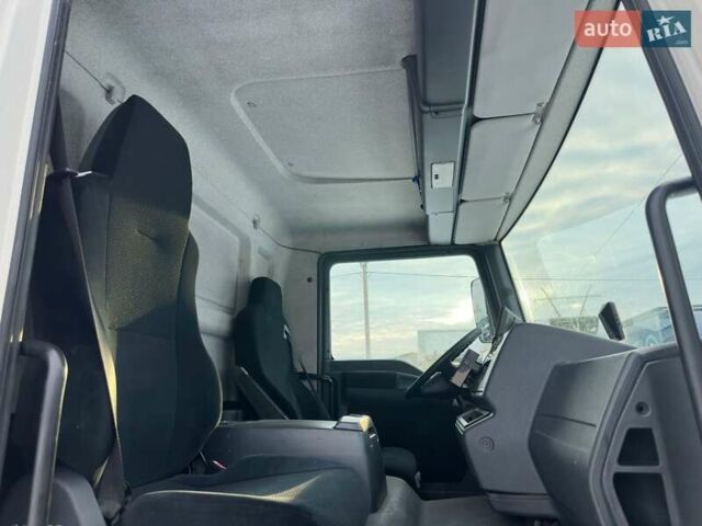 Белый МАН ТГЛ, объемом двигателя 4.6 л и пробегом 438 тыс. км за 33900 $, фото 25 на Automoto.ua