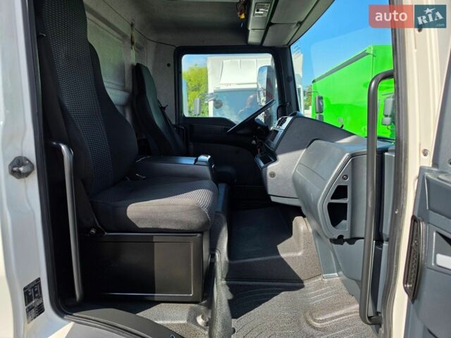 Белый МАН ТГЛ, объемом двигателя 4.6 л и пробегом 264 тыс. км за 31500 $, фото 8 на Automoto.ua