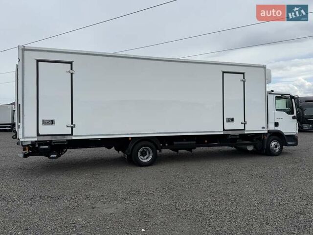 Білий МАН TGL, об'ємом двигуна 4.6 л та пробігом 413 тис. км за 34900 $, фото 3 на Automoto.ua