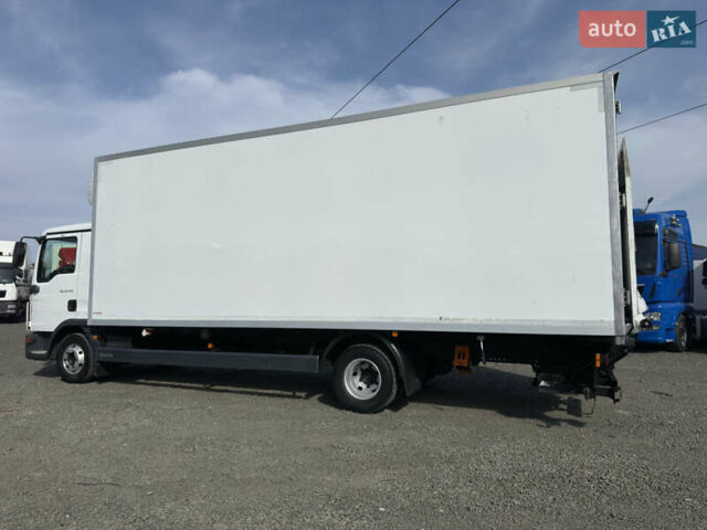 Белый МАН ТГЛ, объемом двигателя 4.6 л и пробегом 371 тыс. км за 35900 $, фото 14 на Automoto.ua