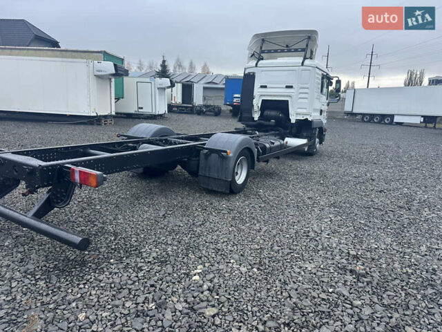 Белый МАН ТГЛ, объемом двигателя 4.6 л и пробегом 592 тыс. км за 24700 $, фото 6 на Automoto.ua