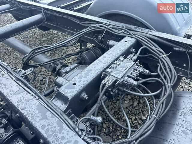 Белый МАН ТГЛ, объемом двигателя 4.6 л и пробегом 592 тыс. км за 24700 $, фото 12 на Automoto.ua