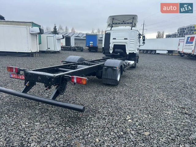 Белый МАН ТГЛ, объемом двигателя 4.6 л и пробегом 592 тыс. км за 24700 $, фото 7 на Automoto.ua