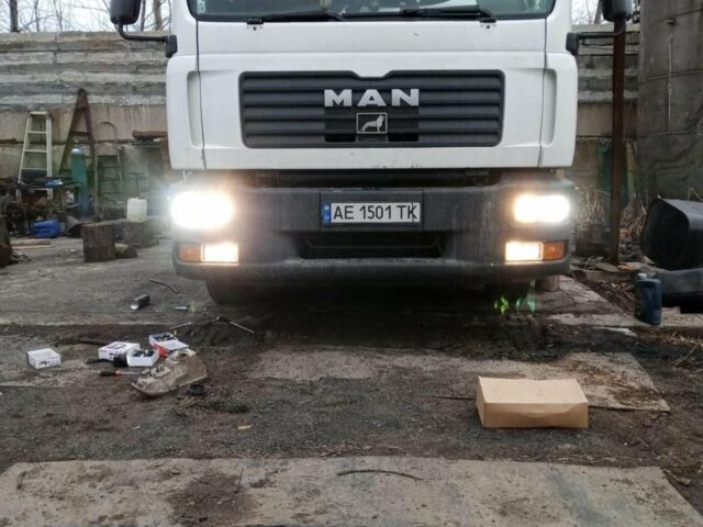 Білий МАН TGL, об'ємом двигуна 6.9 л та пробігом 850 тис. км за 17500 $, фото 2 на Automoto.ua