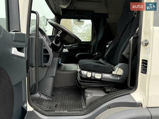 МАН ТГЛ 2012 в Бучаче на Automoto.ua Белый МАН ТГЛ, объемом двигателя 4.6 л и пробегом 461 тыс. км за 28750 $, фото 24 на Automoto.ua