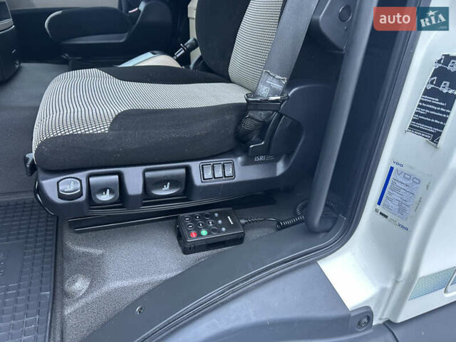 Белый МАН ТГЛ, объемом двигателя 6.9 л и пробегом 689 тыс. км за 42700 $, фото 29 на Automoto.ua