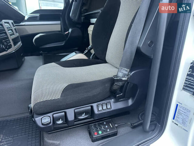 Белый МАН ТГЛ, объемом двигателя 6.9 л и пробегом 689 тыс. км за 42700 $, фото 30 на Automoto.ua