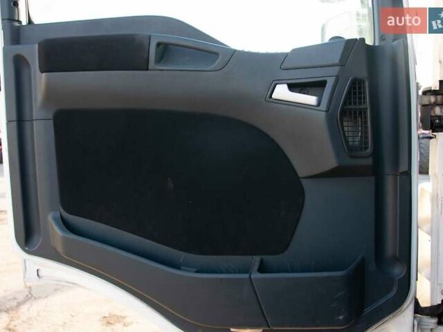 Белый МАН ТГЛ, объемом двигателя 4.58 л и пробегом 250 тыс. км за 35225 $, фото 8 на Automoto.ua