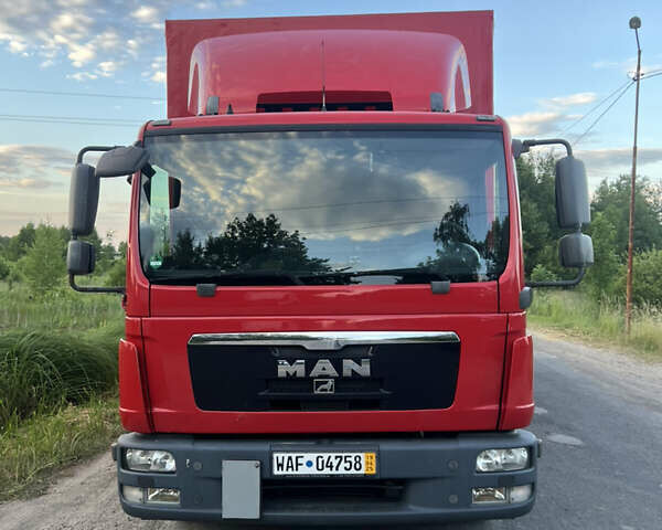 Красный МАН ТГЛ, объемом двигателя 0 л и пробегом 419 тыс. км за 23000 $, фото 12 на Automoto.ua