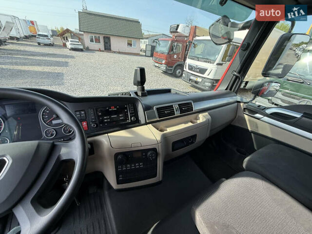 Красный МАН ТГЛ, объемом двигателя 4.6 л и пробегом 330 тыс. км за 33700 $, фото 16 на Automoto.ua