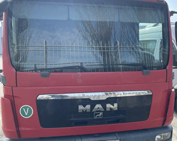 Червоний МАН TGL, об'ємом двигуна 4.58 л та пробігом 400 тис. км за 23500 $, фото 1 на Automoto.ua