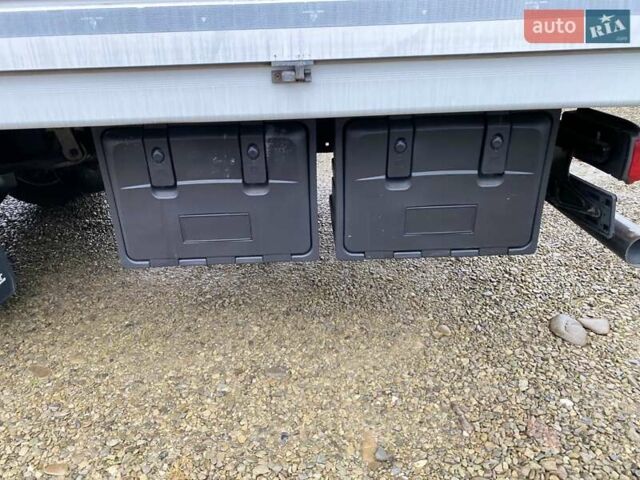 Красный МАН ТГЛ, объемом двигателя 4.6 л и пробегом 490 тыс. км за 36999 $, фото 28 на Automoto.ua